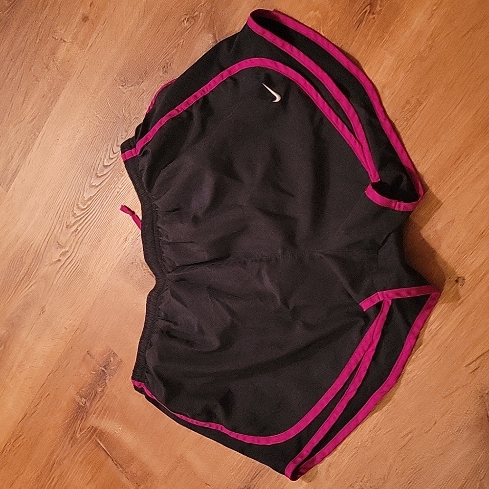 Nike dri fit workout shorts